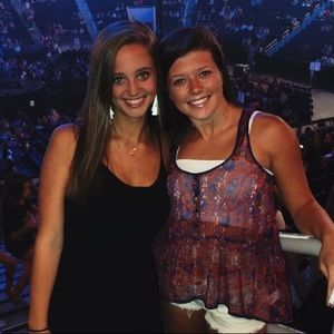 Meet your Posher, Bates